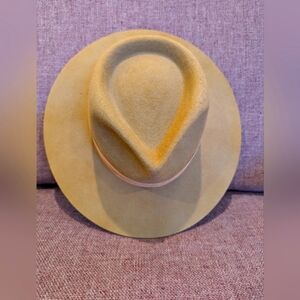 NWOT 👉🏽KIDS 👈🏽 LACK OF COLORRANCHER- THE MIRAGE - TEAK